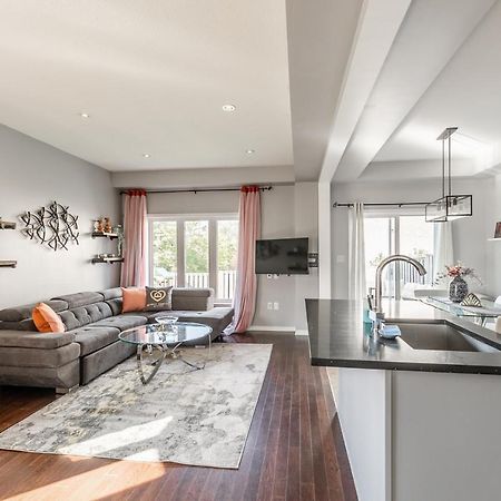 Luxury 3Br 2Ba Townhome With Private Hot Tub, Gym, Bbq By Globalstay ハミルトン エクステリア 写真