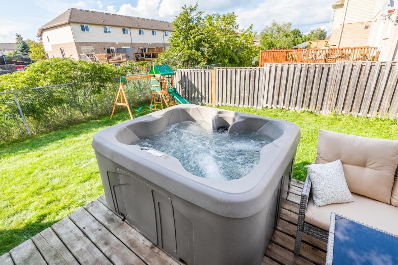 Luxury 3Br 2Ba Townhome With Private Hot Tub, Gym, Bbq By Globalstay ハミルトン エクステリア 写真
