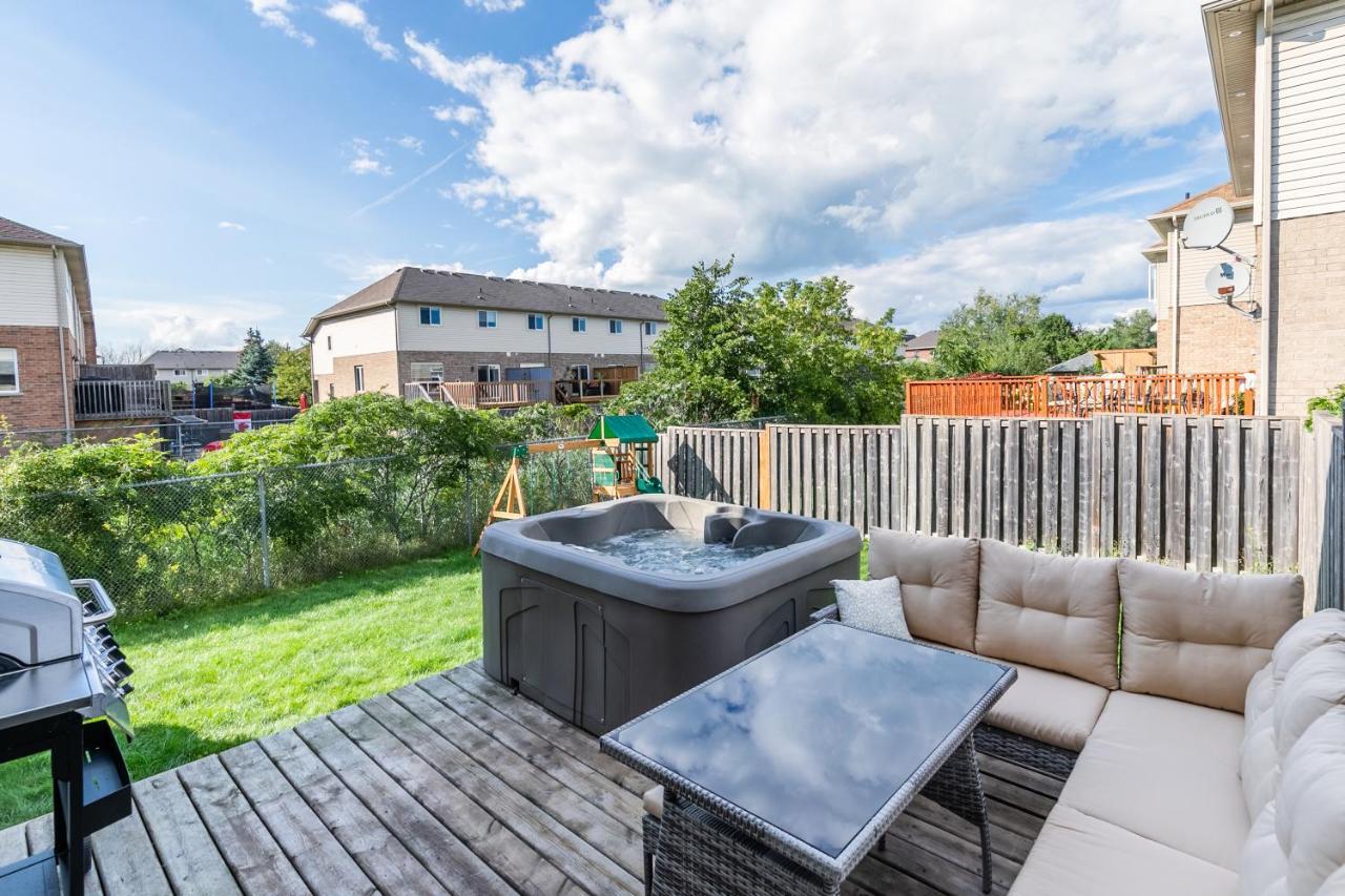 Luxury 3Br 2Ba Townhome With Private Hot Tub, Gym, Bbq By Globalstay ハミルトン エクステリア 写真